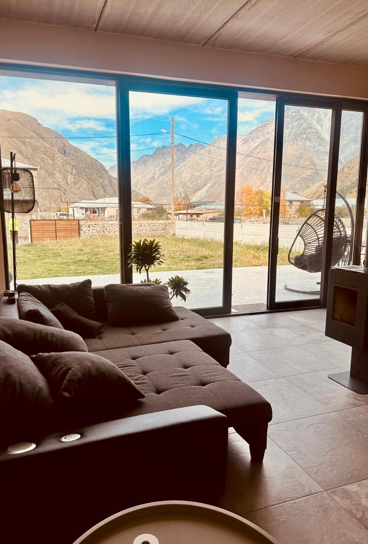 Alpine Escape Kazbegi Villa Exterior photo